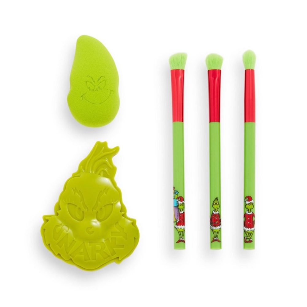 Revolution x Grinch Makeup Gift Set Brush Sponge Mirror